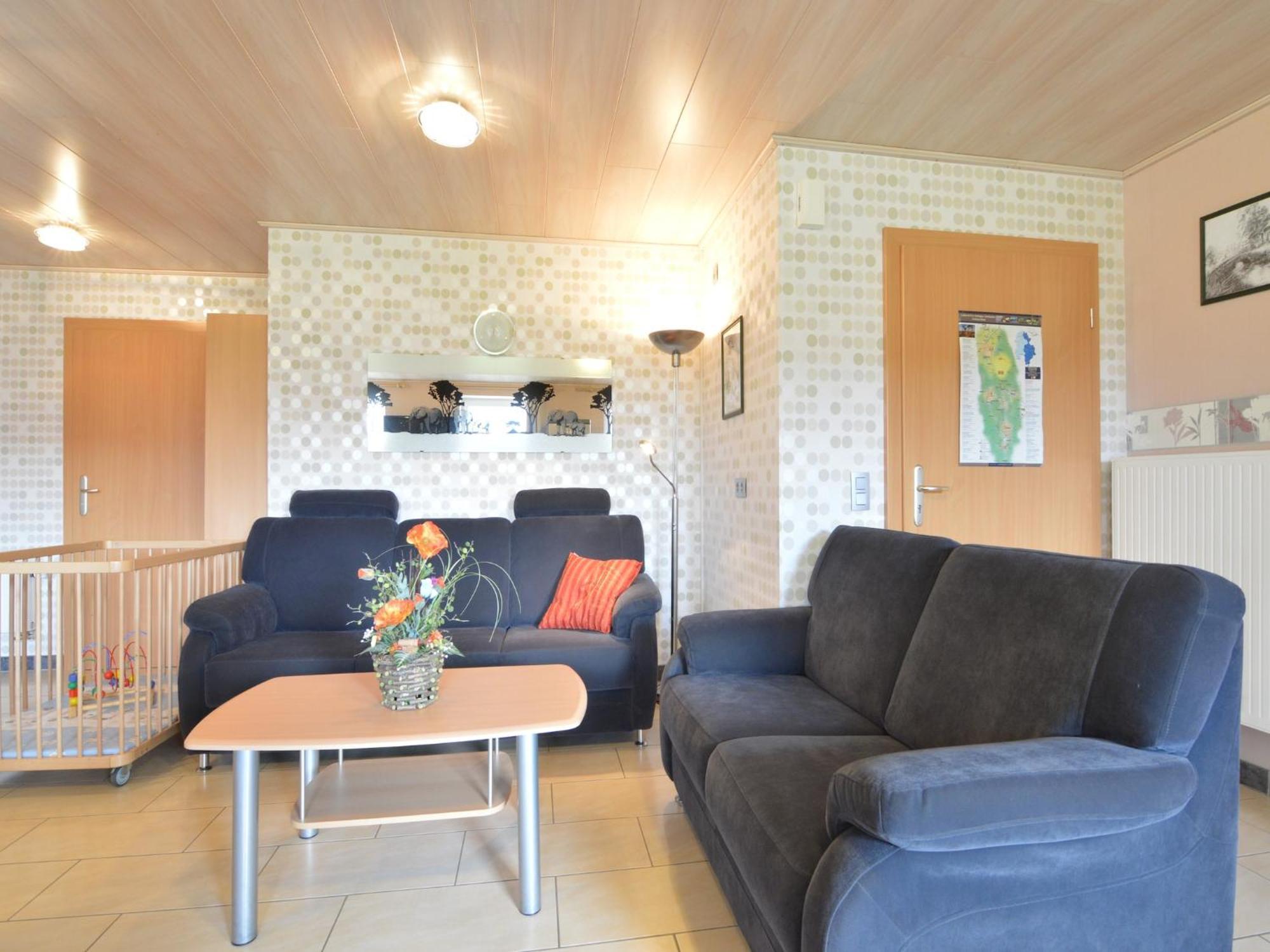Comfy Holiday Home In Burg Reuland With Sauna Terrace Bbq エクステリア 写真
