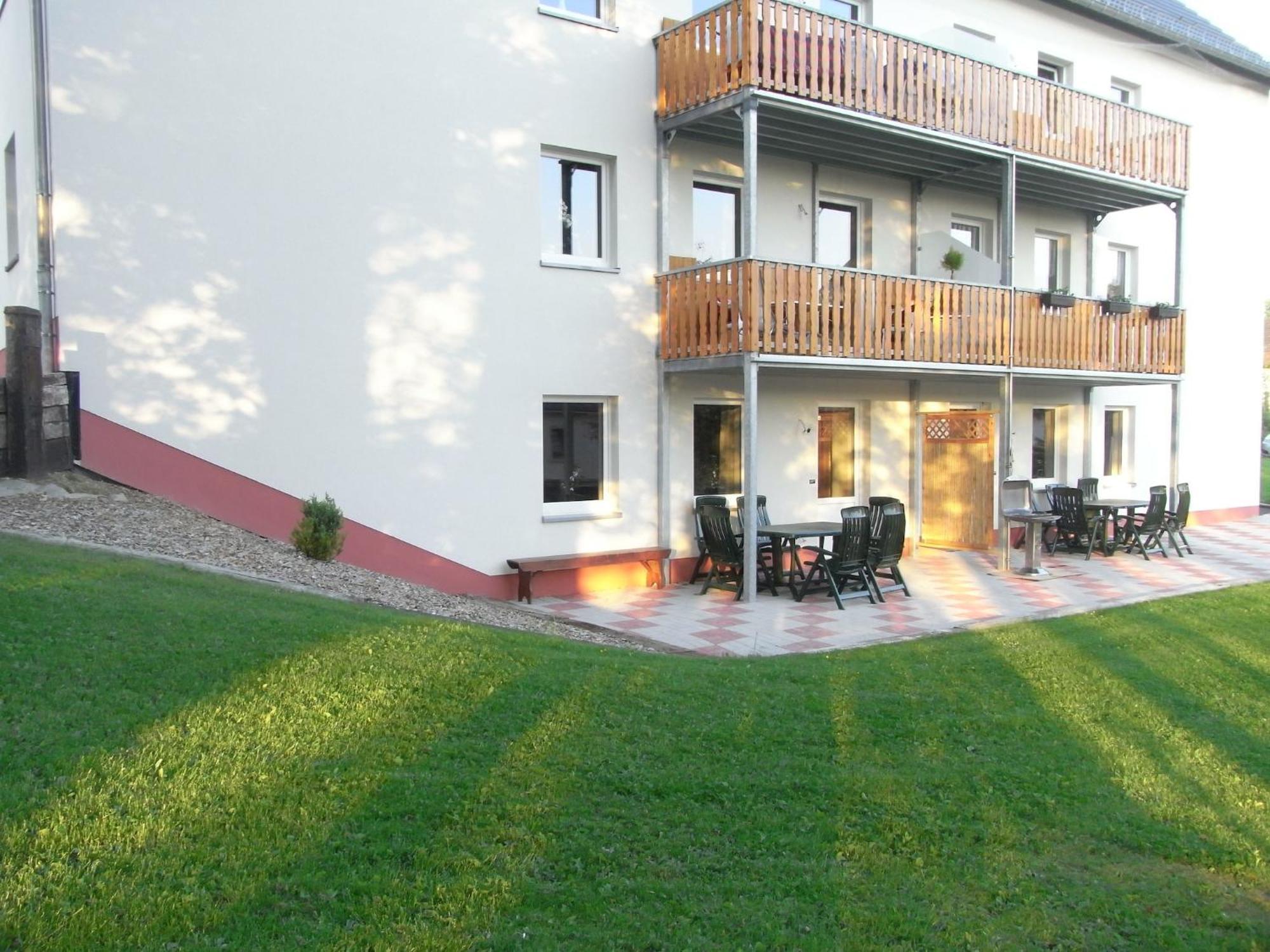 Comfy Holiday Home In Burg Reuland With Sauna Terrace Bbq エクステリア 写真
