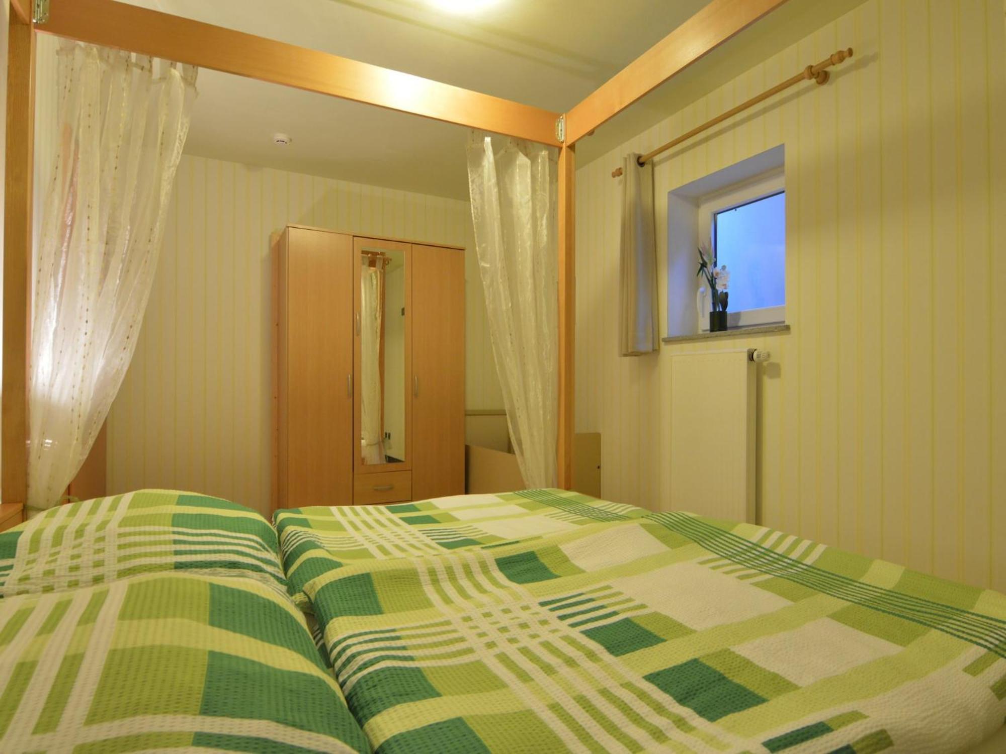 Comfy Holiday Home In Burg Reuland With Sauna Terrace Bbq エクステリア 写真