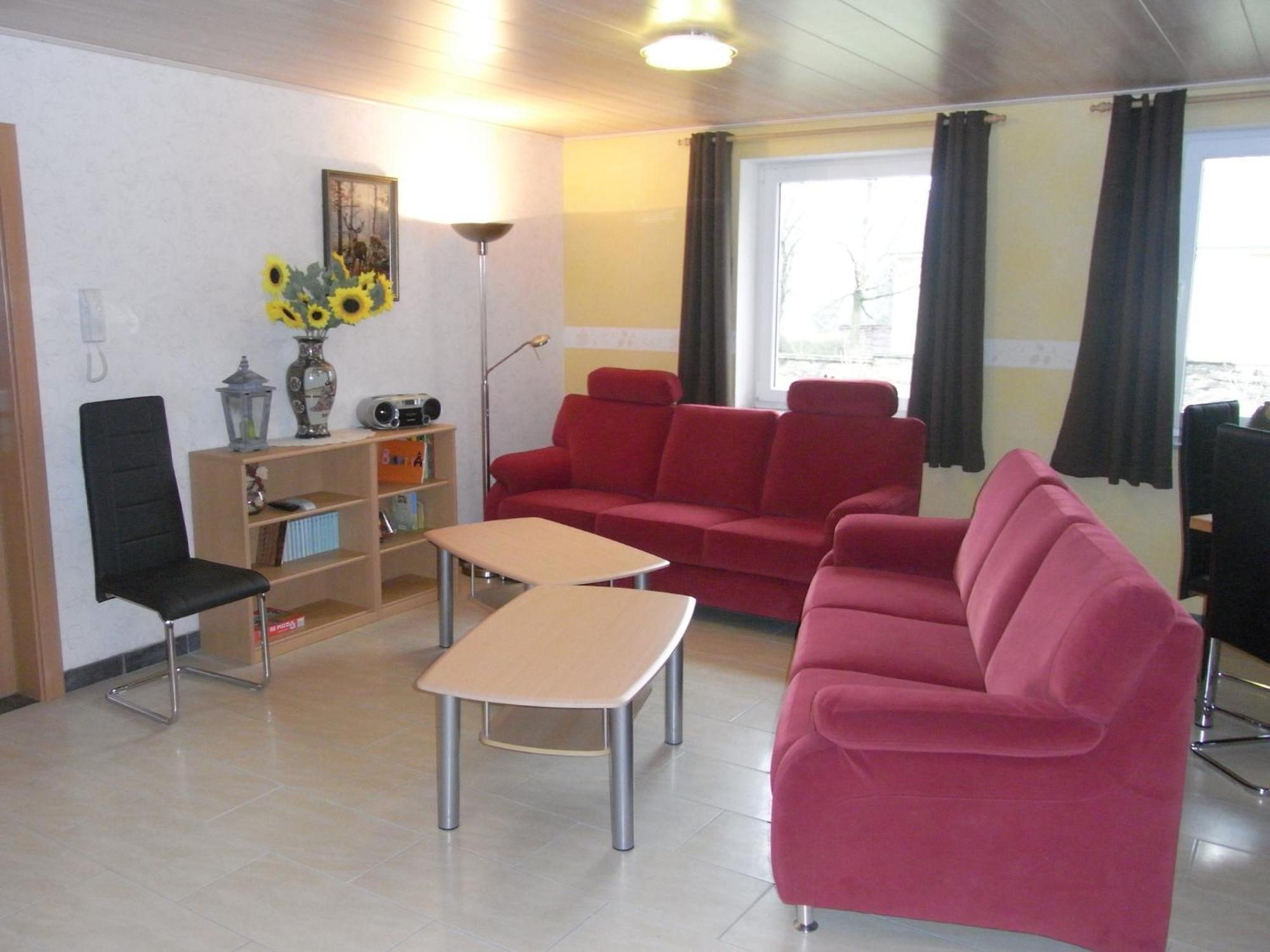 Comfy Holiday Home In Burg Reuland With Sauna Terrace Bbq エクステリア 写真