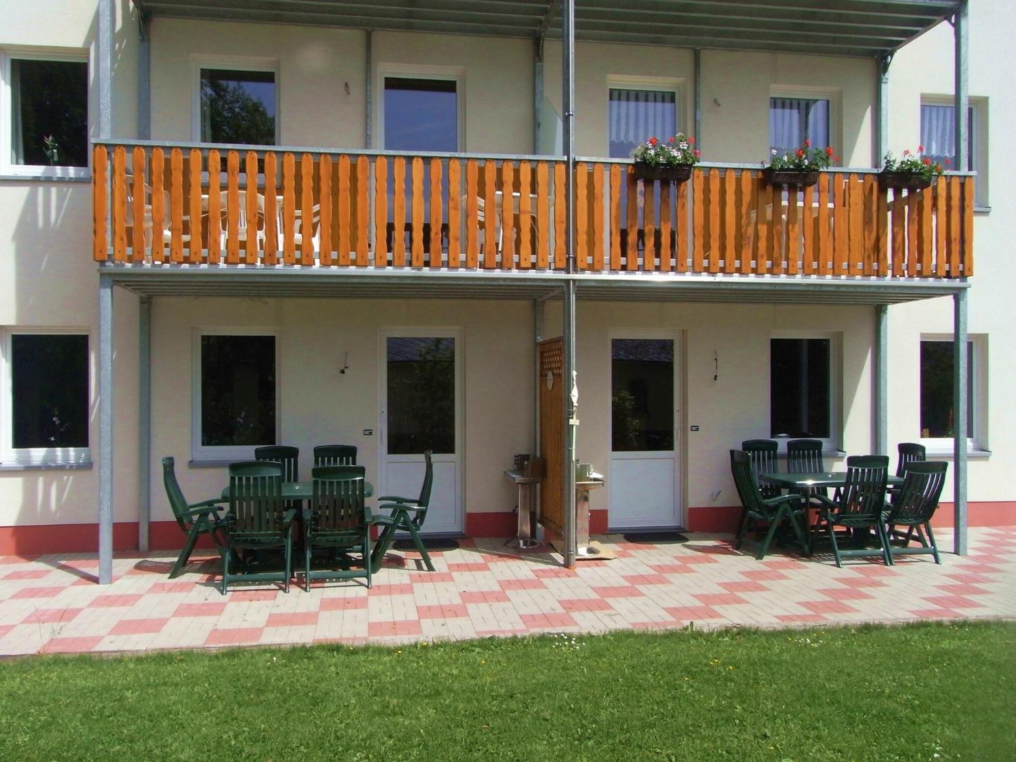 Comfy Holiday Home In Burg Reuland With Sauna Terrace Bbq エクステリア 写真